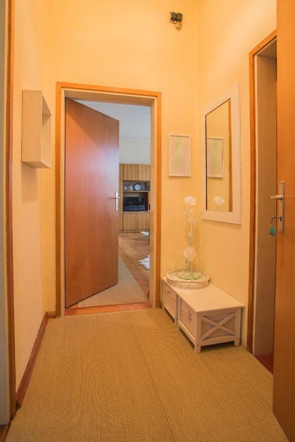 Banko Apartment